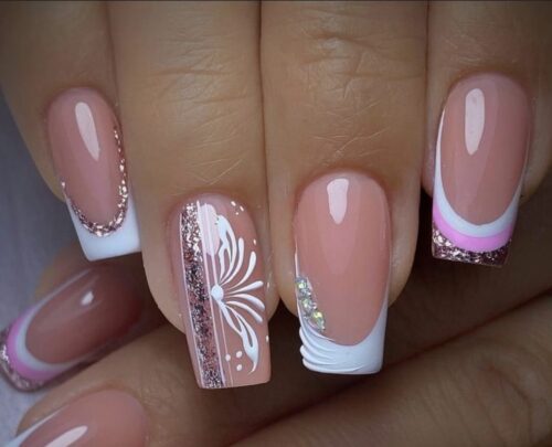 WhatsApp Image 2025-12-03 at 3.15.07 PM Manicure Semipermanente