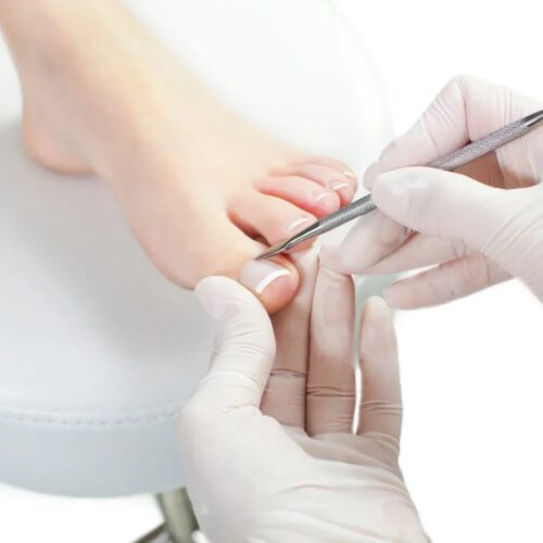 WhatsApp Image 2025-12-03 at 3.24.23 PM Pedicure Tradicional Secado Rápido